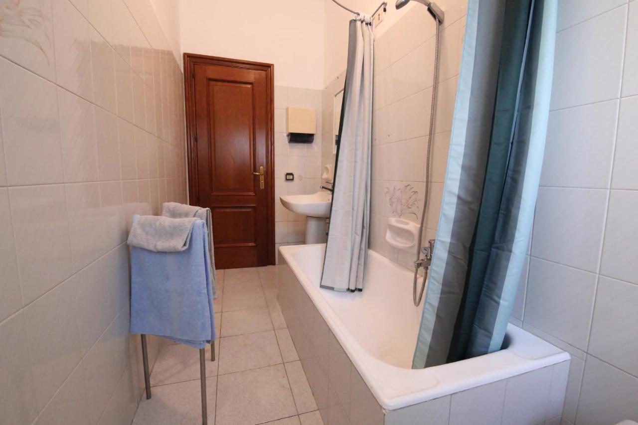 Cavour & Savoia Hotel Bari Esterno foto