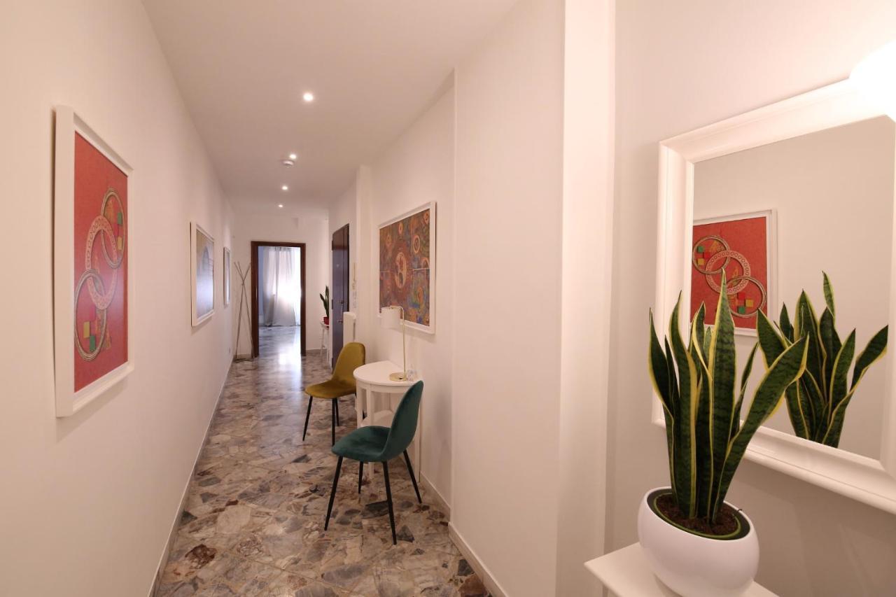 Cavour & Savoia Hotel Bari Esterno foto